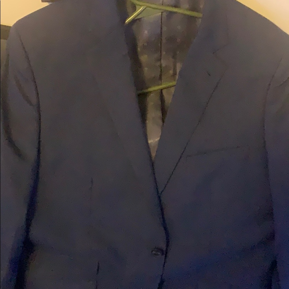 Perry Ellis suit jacket 42R pants 38-30